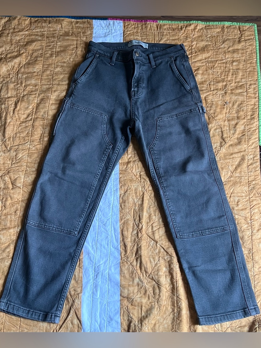 Hollister Men's Dark Gray Cargo Pants with Reinforced Knees